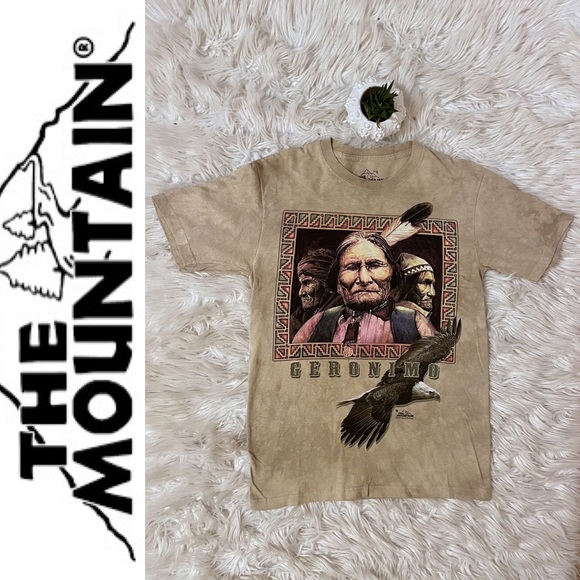 The Mountain tan hand dyed t-shirt w/Indigenous leader, sz S, 2012 David Behrens - Picture 8 of 15